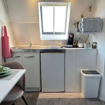 Apartament Compacto Torre Eiffel -paris Paryż